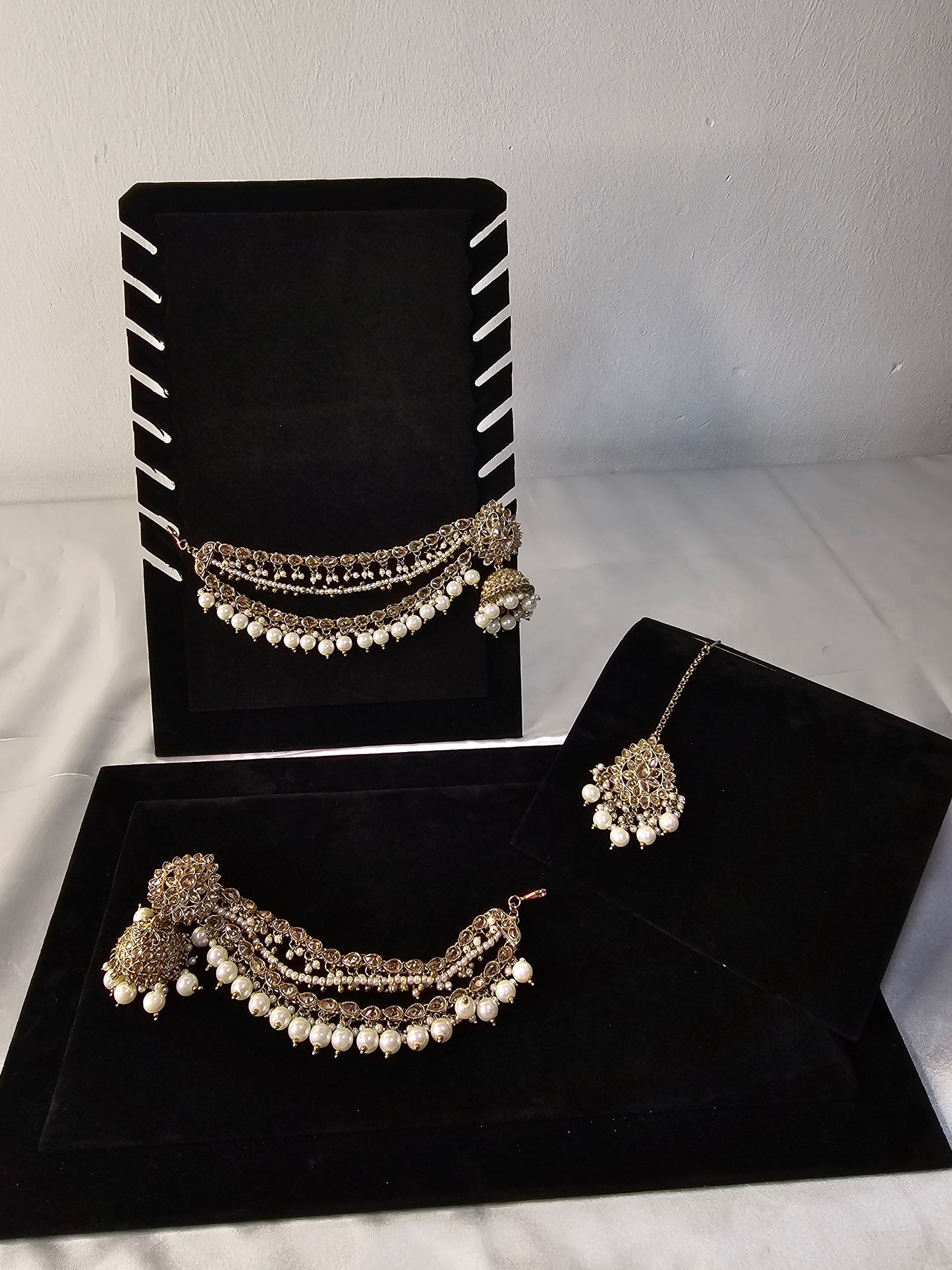 Bahubali Jhumka Sahara Earrings & Tikka Set