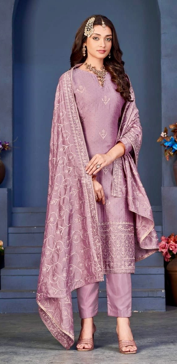 Salwar Kameez & Duppatta. Kinza. Plus Size available.