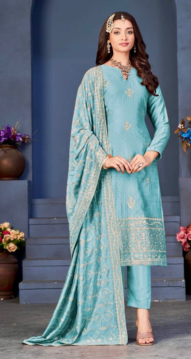 Salwar Kameez & Duppatta. Kinza. Plus Size available.