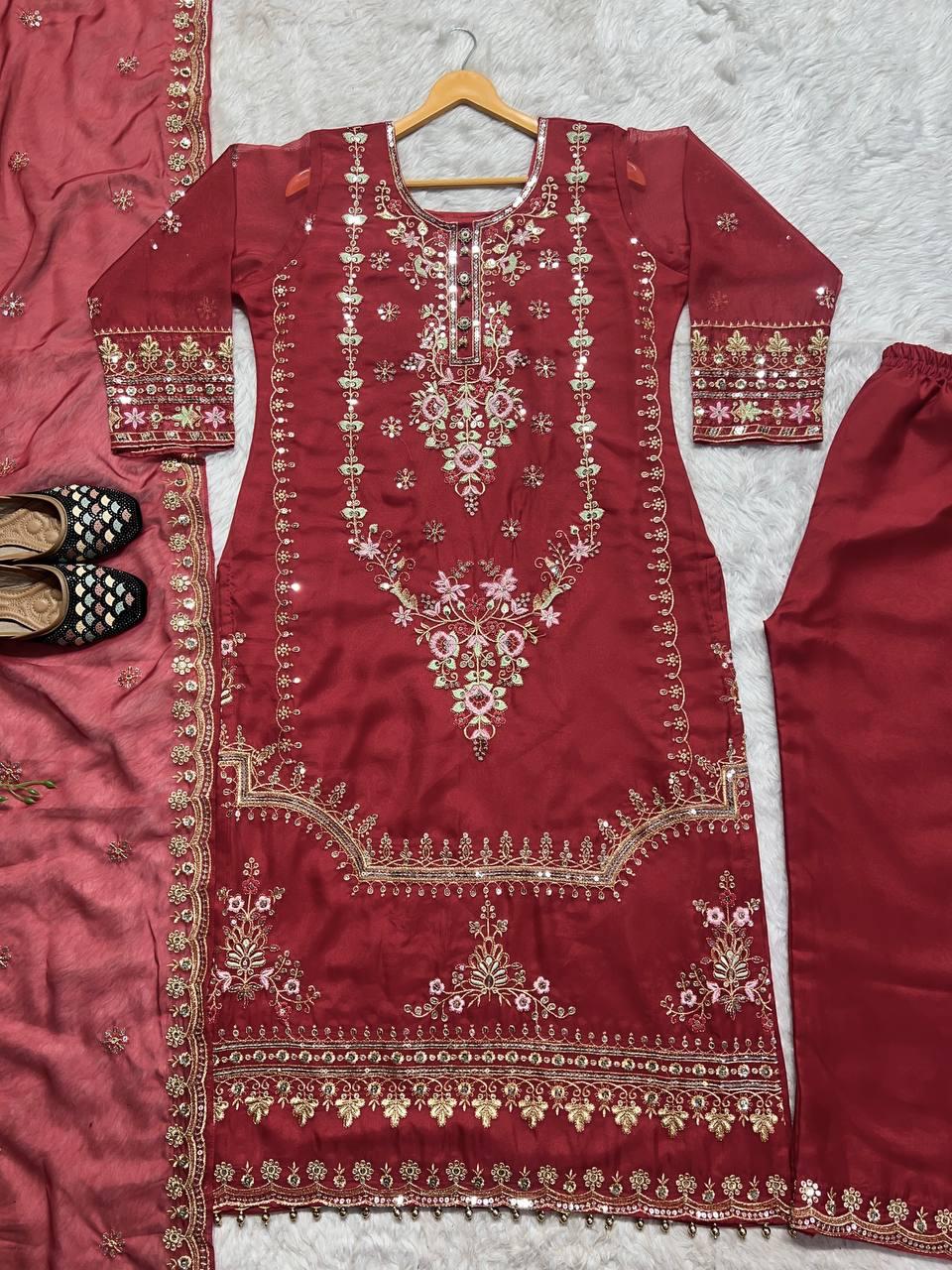 Pakistani Kameez, Salwar & Duppatta. Zara