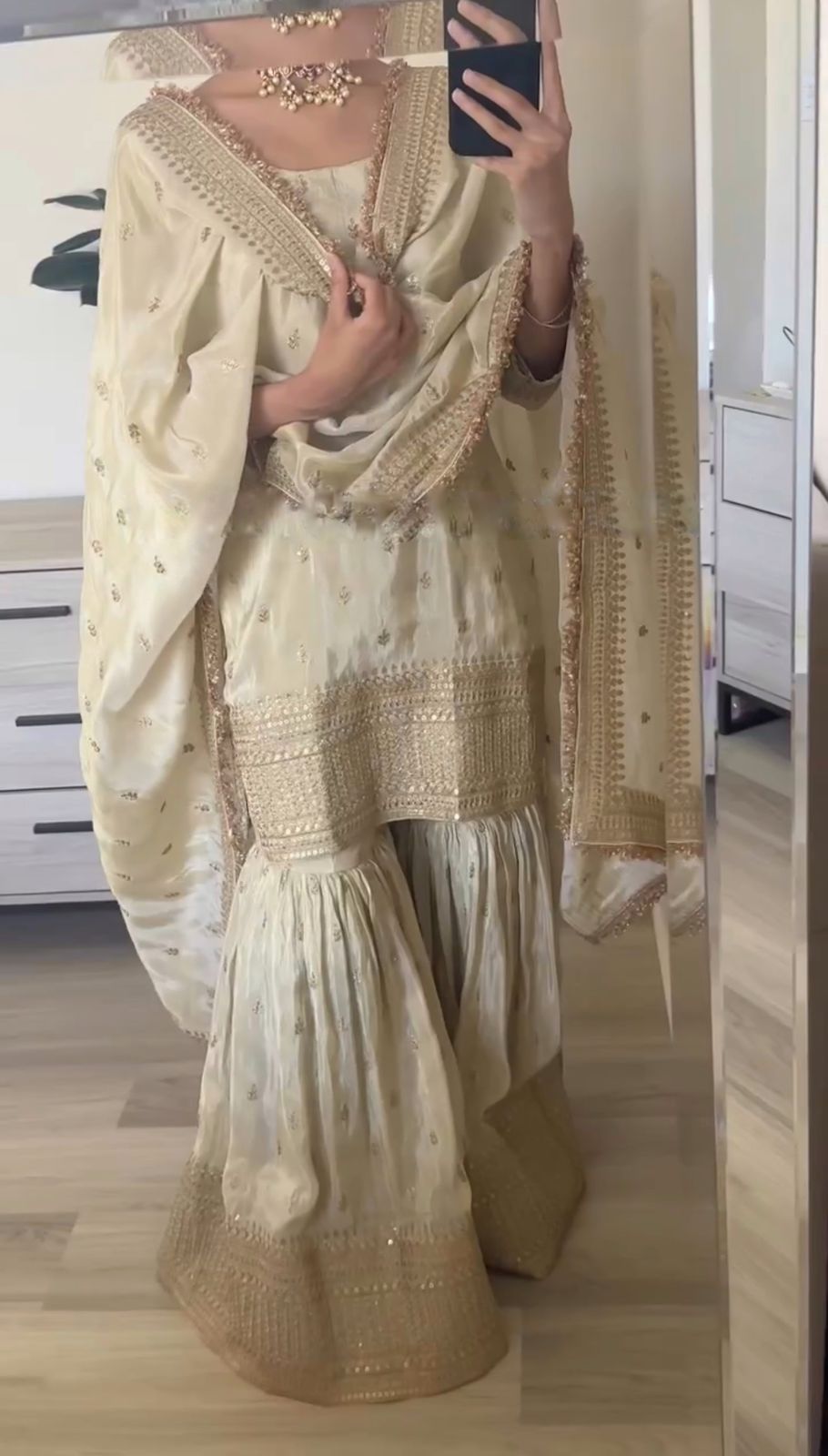 Gharara Kurti & Duppatta. Inaya