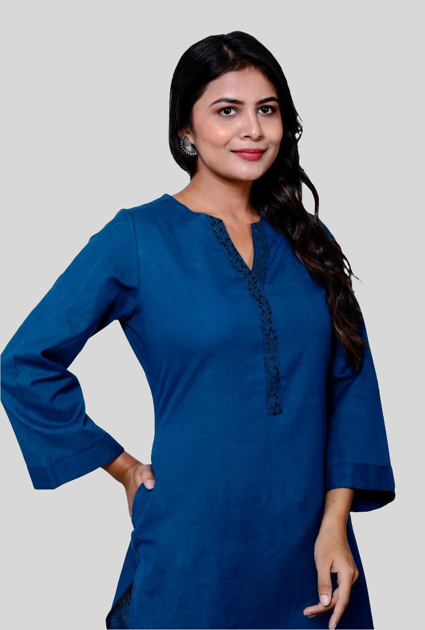 Kameez & Salwar. Dahlia