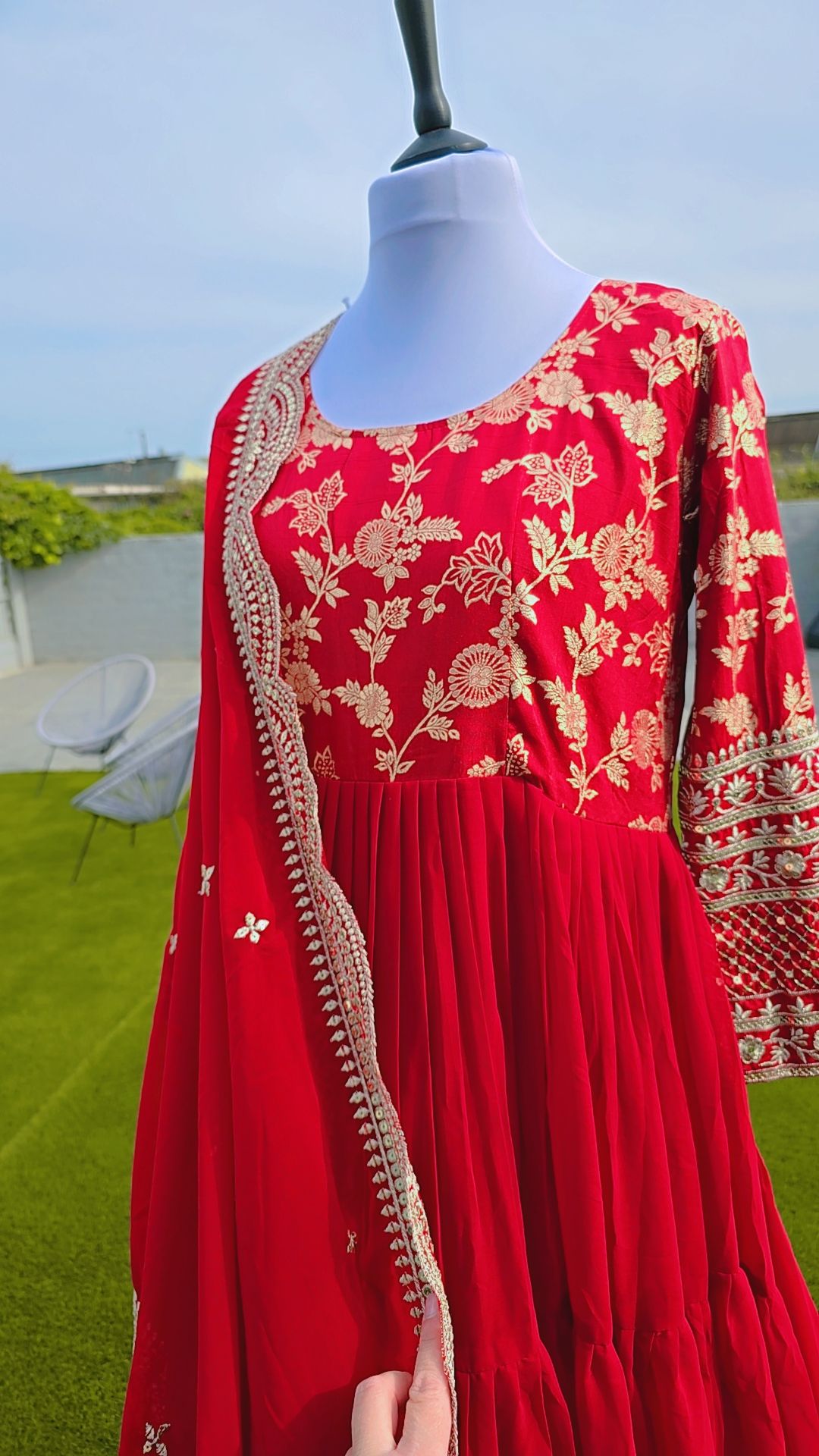 Anarkali Gown & Duppatta. Rani