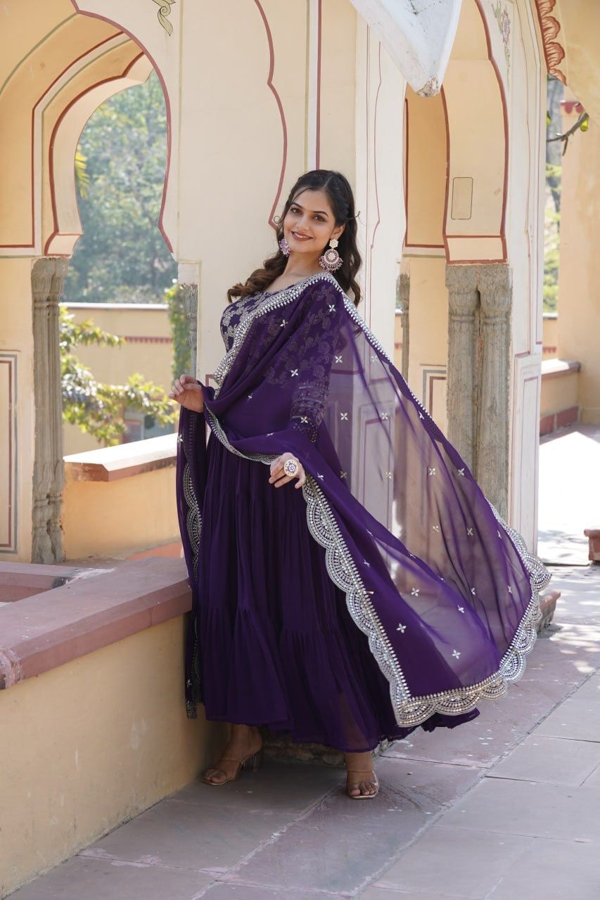 Anarkali Gown & Duppatta. Rani