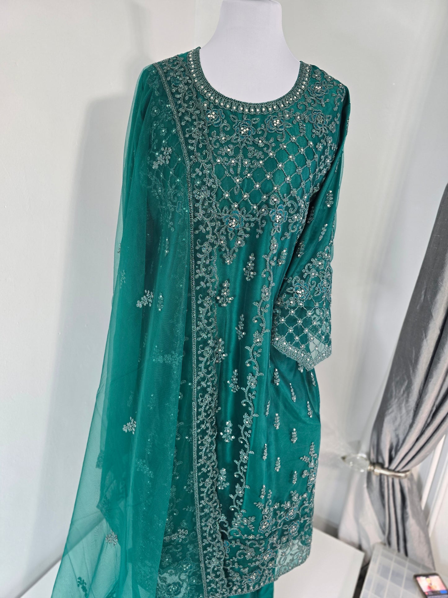 Salwar Kameez &Duppatta. Pakistani, Indian party wear. Fully stitched