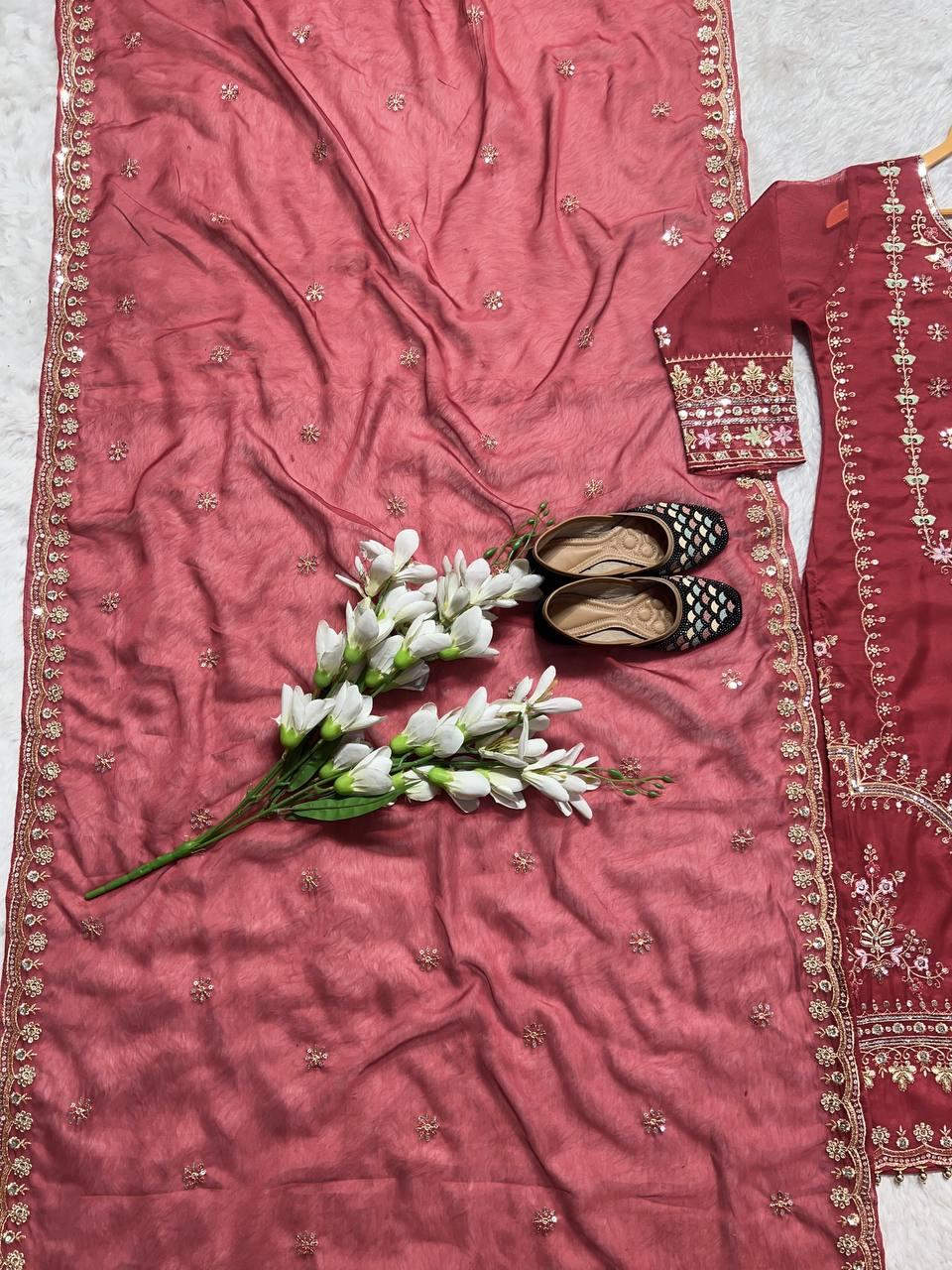 Pakistani Kameez, Salwar & Duppatta. Zara
