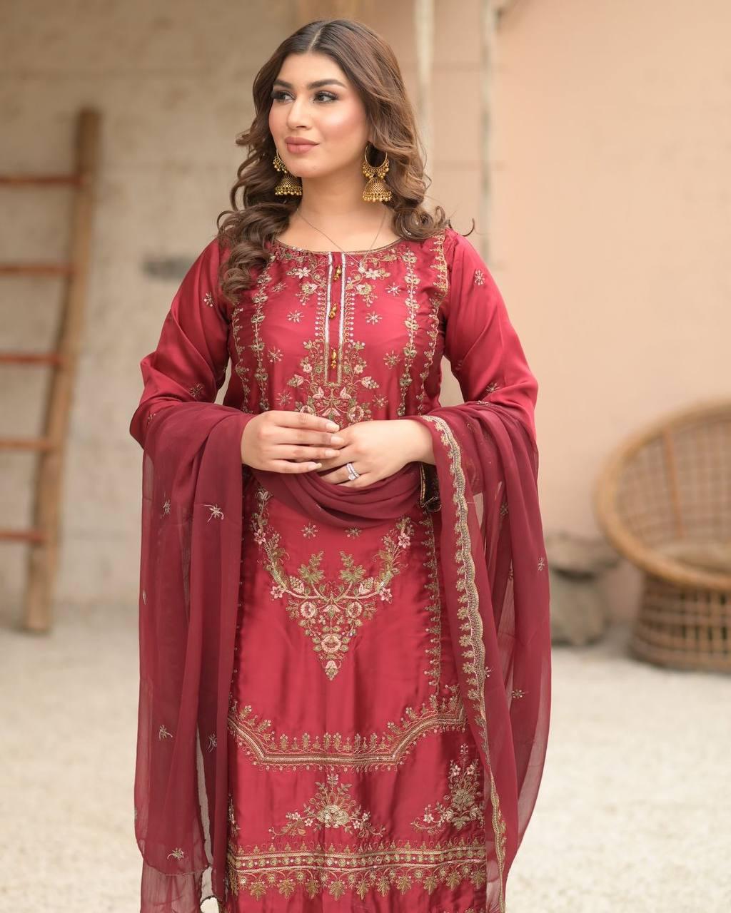 Pakistani Kameez, Salwar & Duppatta. Zara