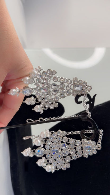 Tikka, Necklace, Earrings set. Silver Clear AD Reverse & white pearl.