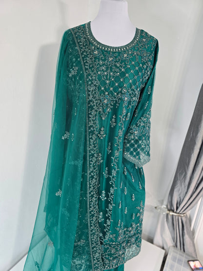 Salwar Kameez &Duppatta. Pakistani, Indian party wear. Fully stitched