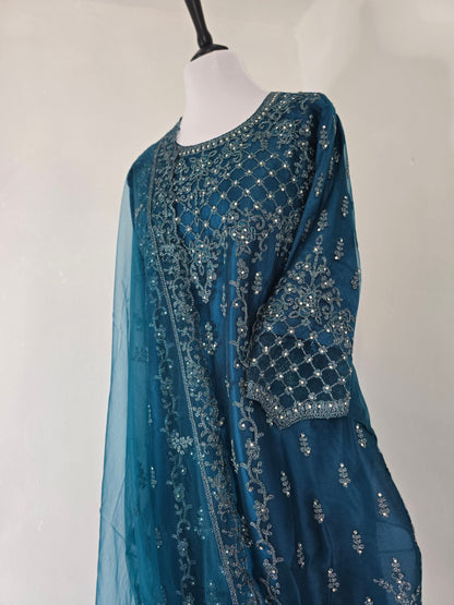 Salwar Kameez &Duppatta. Pakistani, Indian party wear. Fully stitched