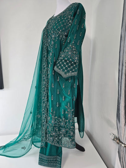 Salwar Kameez &Duppatta. Pakistani, Indian party wear. Fully stitched