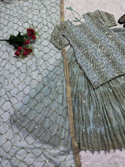 Lehenga Kurti & Duppatta. Izzah